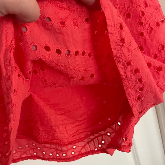 Coral Eyelet Tank - Picture 4 of 8